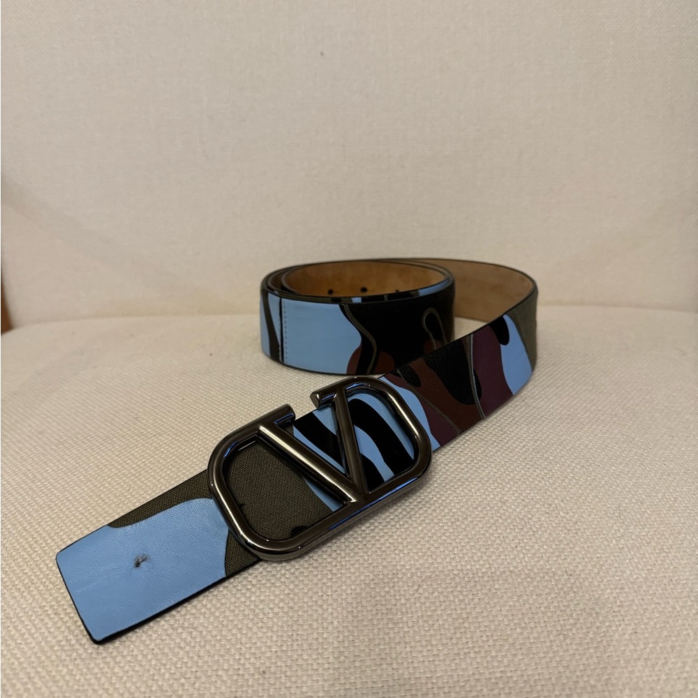 Valentino camouflage belt